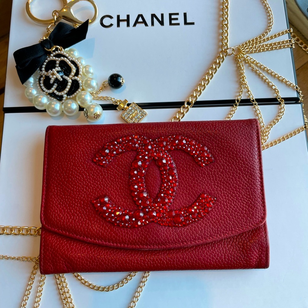CHANEL WOC😍